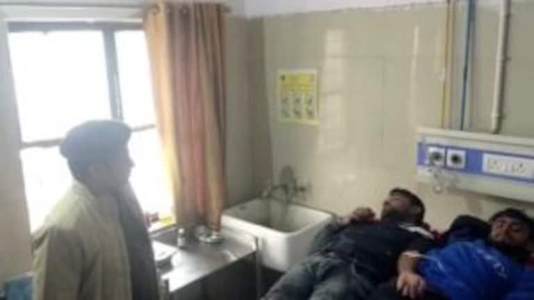 मुरादाबाद: पुलिस की गोकशी के आरोपियों से यूं हुई मुठभेड़, फिर जो हुआ उसे आप जानिए UP Tak