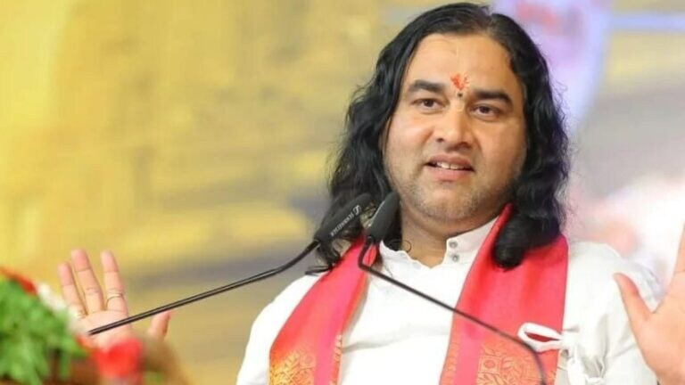 रामचरितमानस विवाद पर आया देवकीनंदन ठाकुर का बयान, काशी-मथुरा को लेकर भी कह दी ये बड़ी बात UP Tak