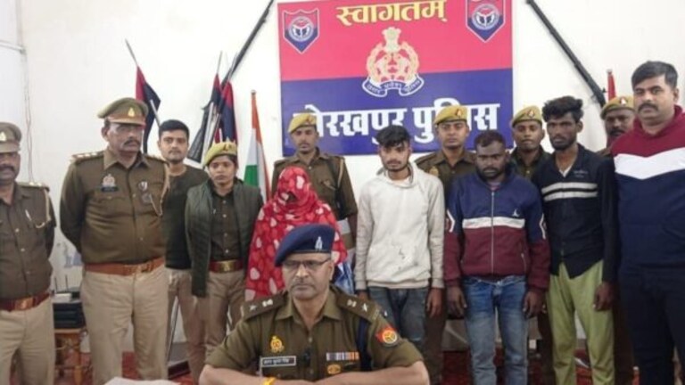 गोरखपुर: पत्नी ने करवाई पति की हत्या? प्रेमी ने गला रेत कर हत्या करते समय ली सेल्फी, जानें UP Tak