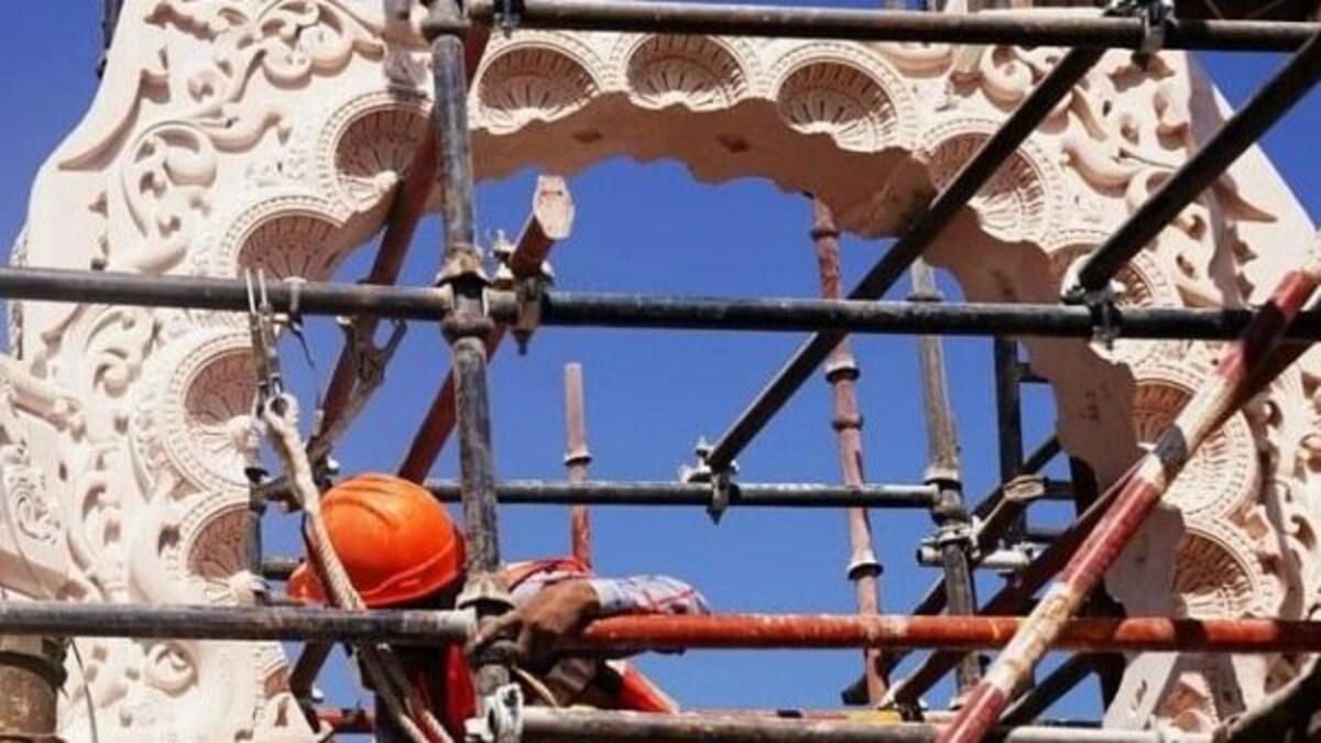 अयोध्या में श्रीराम मंदिर का हो रहा भव्य निर्माण, नई तस्वीरों में देखिए कितना हो गया काम UP Tak