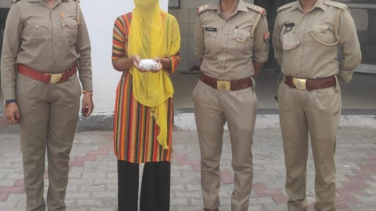 नोएडा: पति को चल गया पत्नी के प्रेमी का पता फिर औरत ने अपनी चुन्नी से ही गला घोट मार डाला UpTak