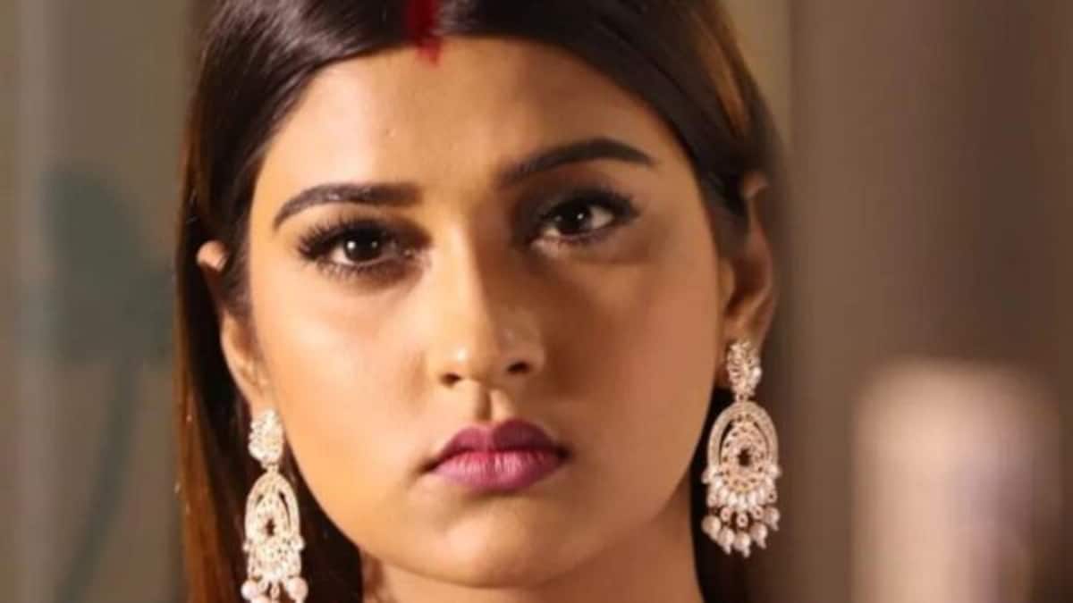 वाराणसी: भोजपुरी एक्ट्रेस आकांक्षा दुबे ने की आत्महत्या, होटल में लगाई फांसी UP Tak