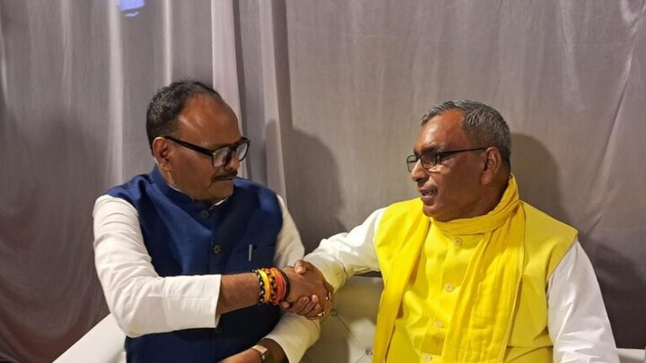 ब्रजेश पाठक संग क्या खिचड़ी पक रही है? UP Tak उत्सव में राजभर ने दिल खोल ही दिया UP Tak