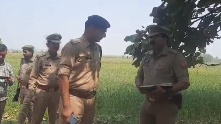 मुजफ्फरनगर: पुलिस मुठभेड़ में दो बदमाश गिरफ्तार, तमंचे और कारतूस बरामद UP Tak