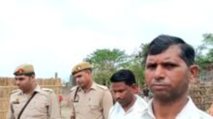 बहराइच: बारिश ने खोला हत्या का राज, मिट्टी में दबी महिला का हाथ-पैर देख सहमे लोग UP Tak