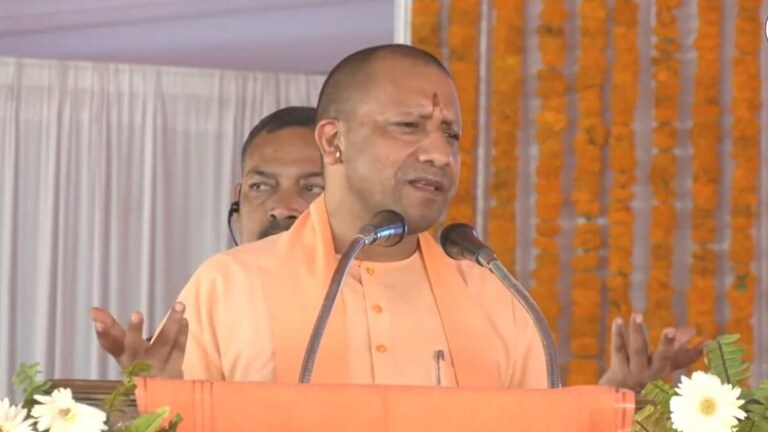 सीएम योगी बोले- नवरात्र और रमजान साथ हो रहे हैं, मगर कहीं कोई ‘हलचल’ नहीं UP Tak