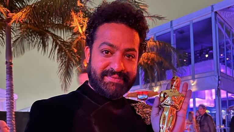 CM योगी ने ‘आरआरआर’, ‘द एलिफेंट व्हिस्परर्स’ की टीम को ऑस्कर जीतने पर दी बधाई, कही ये बड़ी बात UP Tak