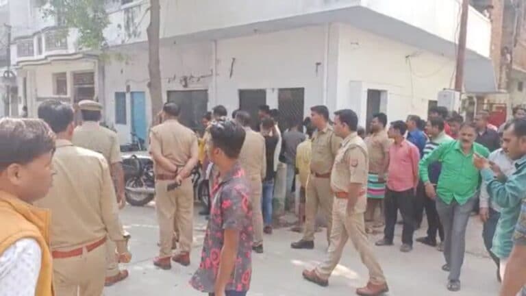 तुम्हारी बेटी प्रेगनेंट है… BF ने नाबालिग प्रेमिका के पिता को कह दी ये बात फिर हुआ अपराध UP Tak