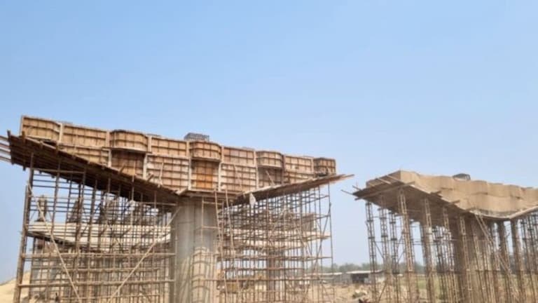 गोरखपुर लिंक एक्सप्रेसवे का 62 फीसदी काम हुआ पूरा, पूर्वांचल में और तेज होगी रफ्तार UP Tak