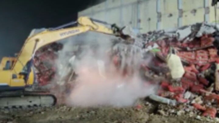 संभल कोल्ड स्टोरेज हादसा: मृतकों की संख्या बढ़कर हुई 10, अंतिम चरण में राहत बचाव का काम UP Tak