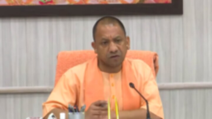 होली समेत आगामी त्योहारों के शांतिपूर्ण आयोजन को लेकर CM योगी ने की समीक्षा, दिए ये निर्देश मुख्यमंत्री योगी आदित्यनाथ