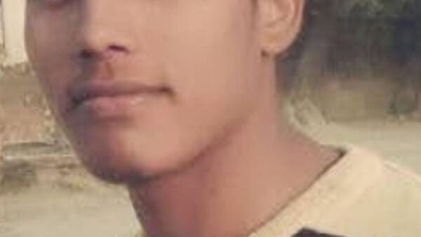 प्रयागराज: सेना भर्ती नाम पर मिला झांसा! ‘मैं टूट गया हूं’ दर्दभरा नोट लिख ट्रेन के आगे लेटा