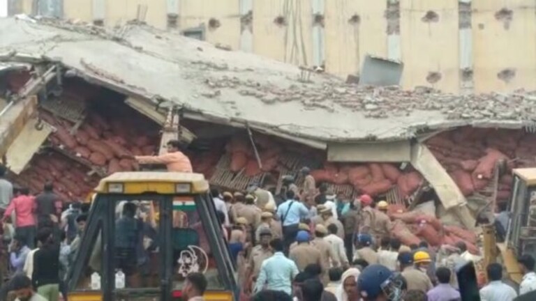 संभल कोल्ड स्टोर हादसे में 8 मजदूरों की मौत, 19 घंटों से जारी है NDRF का रेस्क्यू ऑपरेशन WhatsApp Image 2023-03-16 at 15.48.17 (1)