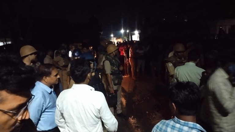 बाराबंकी: प्रेम-प्रसंग में दो पक्षों में मारपीट, जान बचाने को युवक तालाब में कूदा, हुई मौत UP Tak