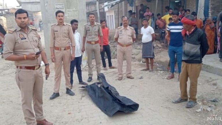 कौशांबी: शराबी पति ने पहले पत्नी के साथ की ये खौफनाक वारदात, फिर ट्रेन के आगे लगा दी छलांग UP Tak