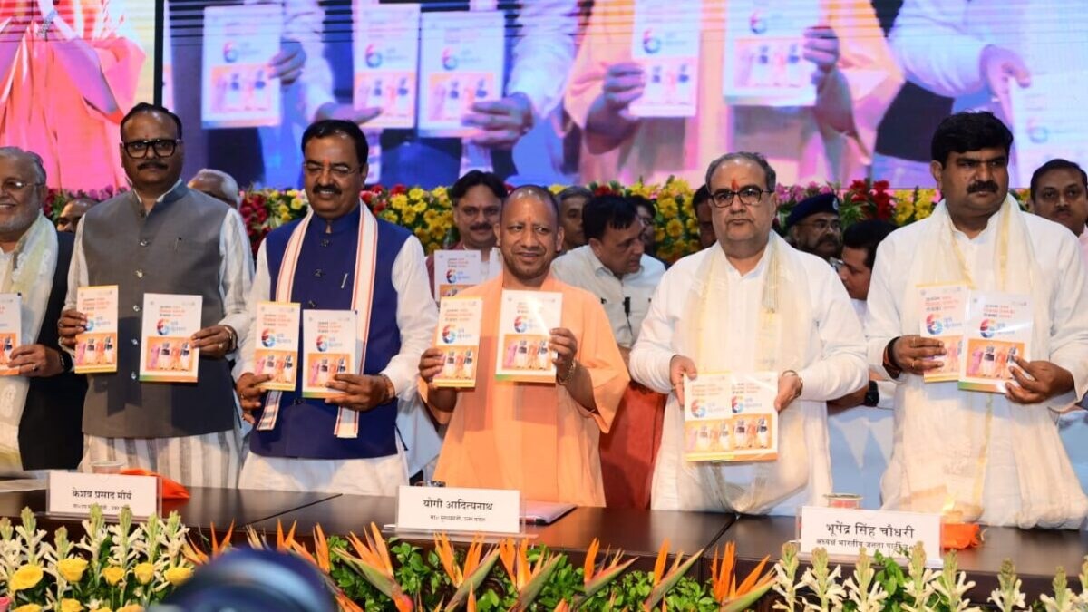 योगी 2.0 कार्यकाल के हुए एक साल पूरे, सीएम बोले- गुंडाराज-माफियाराज जैसे शब्द अब अतीत की बात UP Tak