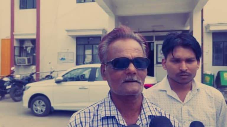 एक रुपये में आंख का ऑपरेशन तो हुआ लेकिन रोशनी ही चली गई, कानपुर का दर्दनाक मामला एक रुपये में आंख का ऑपरेशन तो हुआ लेकिन रोशनी ही चली गई, कानपुर का दर्दनाक मामला