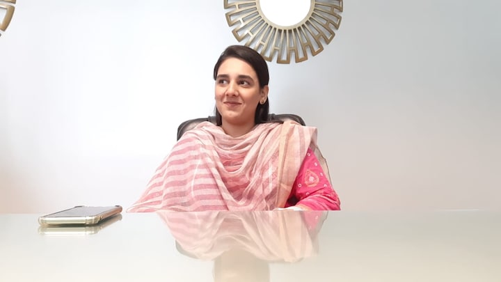 स्वार उपचुनावः जानें आजम की बहू सिदरा अदीब की कहानी जिनकी सियासी एंट्री की चर्चा चल पड़ी UP Tak