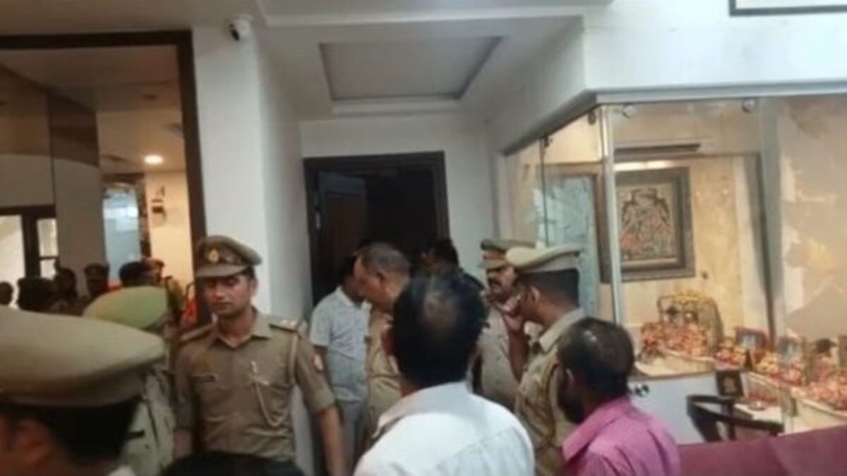 अशोक मसाले के मालिक की गाड़ी से कुचल गार्ड की मौत मामले की असली कहानी पता चल गई! UP Tak