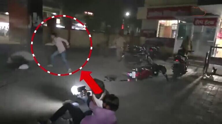 अतीक-अशरफ हत्याकांड: होटल से निकले शूटरों को किसने दिया माइक आईडी और कैमरा? जांच में ये पता चला UP Tak