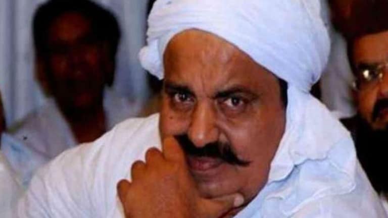 माफिया अतीक के वकील विजय मिश्रा पर बड़ा एक्शन, लखनऊ से पुलिस ने किया गिरफ्तार UP Tak