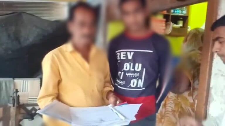 प्राइवेट पार्ट में डाला स्टंप, नाबालिग पर लगाया गैंगस्टर? बस्ती पुलिस पर इस मामले में लगे गंभीर आरोप UP Tak