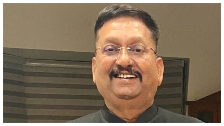 कभी लड़ा था BSP से चुनाव, अब सपा ने प्रयागराज से बनाया मेयर उम्मीदवार, कौन हैं अजय श्रीवास्तव? UP Tak