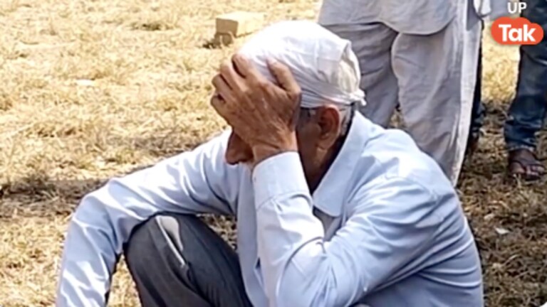 असद के साथ मारा गया था गुलाम, दफनाने वक्त फफक-फफक रोए उसके पिता, देखें Video UP Tak