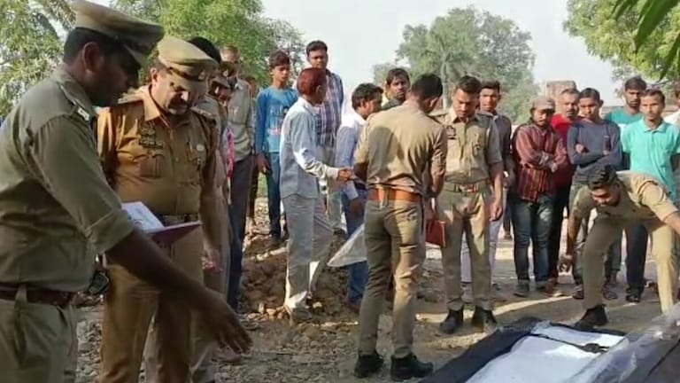 कन्नौज: आवारा कुत्तों ने मासूम बच्चे को नोच-नोच कर मार डाला UPTak