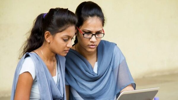 आगरा के 10वीं और 12वीं के टॉपर्स की पूरी लिस्ट