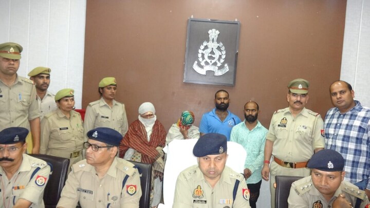 मथुरा: दो भाई, बहन और मां ने ही मिलकर की थी युवती की हत्या, कुंड में अर्धनग्न अवस्था में मिला था शव UP Tak