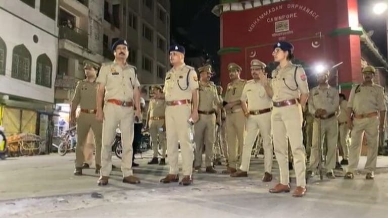 अतीक-अशरफ की हत्या के बाद यूपी में अलर्ट, धारा-144 लागू, CM योगी के आवास की सुरक्षा बढ़ी UPTak