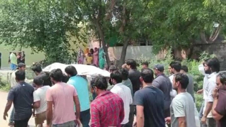 गैंगस्टर अनिल दुजाना के अंतिम संस्कार से पहले मची चीख-पुकार, चिता जलने से पहले ऐसा था माहौल UP Tak