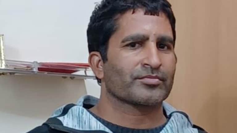 जो प्रॉपर्टी अनिल दुजाना को पसंद आती थी, उसपर वो लिख देता था ‘JDS’, जानिए इसका मतलब UP Tak