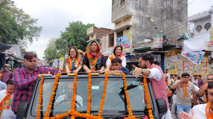 आजम को ‘शिकस्त’ देने रामपुर की सड़कों पर उतरीं जया प्रदा, बोलीं- उन्हें कोई सुधार नहीं सकता UP Tak