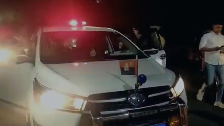 कानपुर: दुकान पर बैठे लोहा व्यापारी की गोली मार कर हत्या, लाखों की लूट, मचा हड़कंप UP Tak