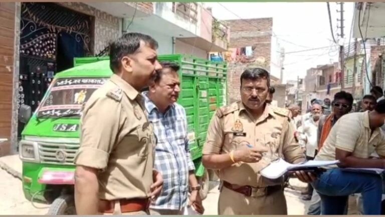 कानपुर: मीटर की रीडिंग लेने पहुंचा बिजलीकर्मी, गेट खोला तो देखा खून से लथपथ शव UP Tak