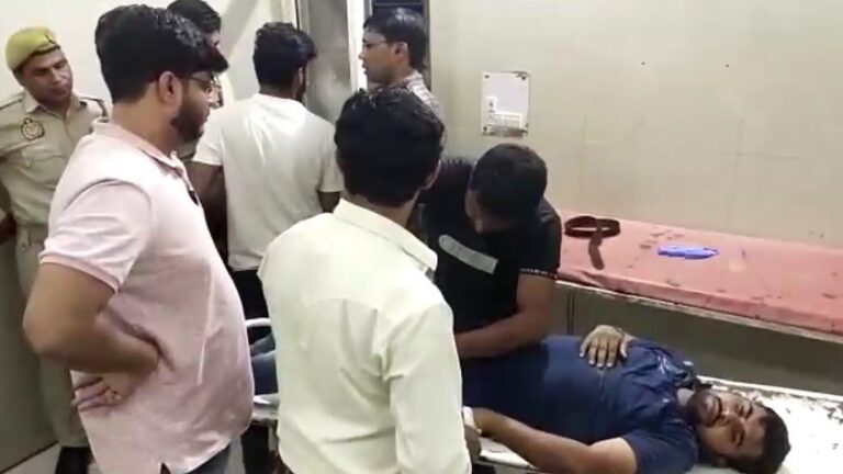 निकाय चुनाव की वोटिंग से पहले फिरोजाबाद में चल गई गोली, प्रत्याशी के बेटे पर ही किया हमला