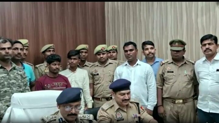 चपरासी की पत्नी के साथ ‘अवैध संबंध’ बनाता था क्रिकेट कोच, 2 दशक बाद बेटे ने करवाया हमला, 5 गिरफ्तार UP Tak