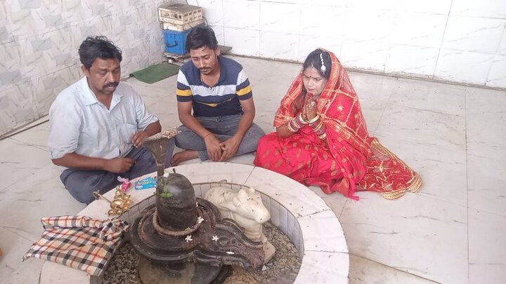 अचानक बदला मन तो मौके से भागने लगा दूल्हा, दुल्हन ने किया 20 KM पीछा, फिर ये सब हुआ UP Tak