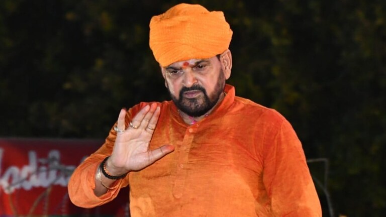 यौन शोषण केस में बृजभूषण शरण सिंह की गिरफ्तारी नहीं होने की असली वजह अब पता चली, जानिए UP Tak