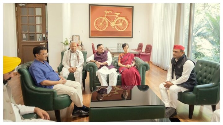 क्या 2024 में साथ आएंगे अखिलेश और केजरीवाल? जानें दोनों की मुलाकात के सियासी मायने UP Tak