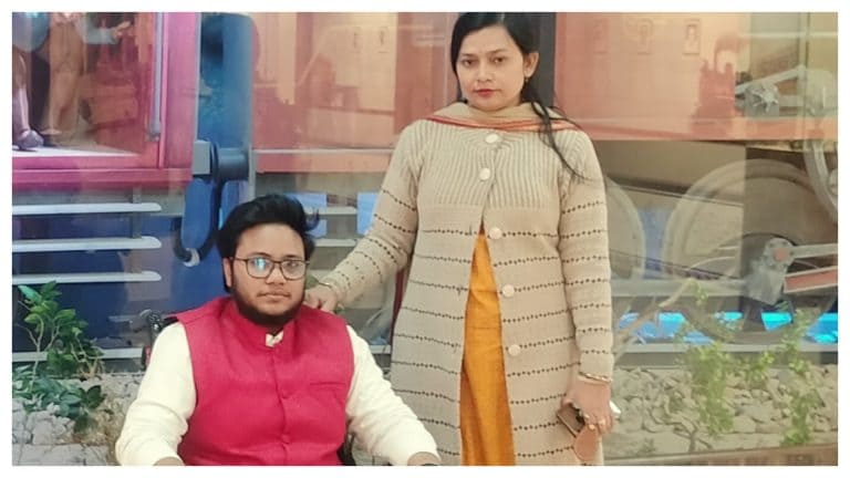 लिंग परिवर्तन करा युवती सरिता से बन गई शरद, अब सविता से करेगी शादी, शाहजहांपुर का अजब मामला UP Tak