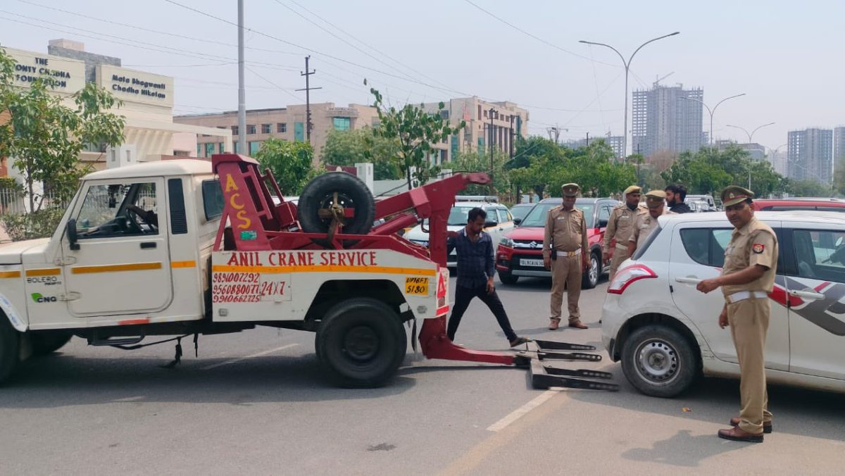 यूपी में गाड़ी मालिकों को मिली बड़ी सौगात, पांच साल के ट्रैफिक चालान किए गए निरस्त