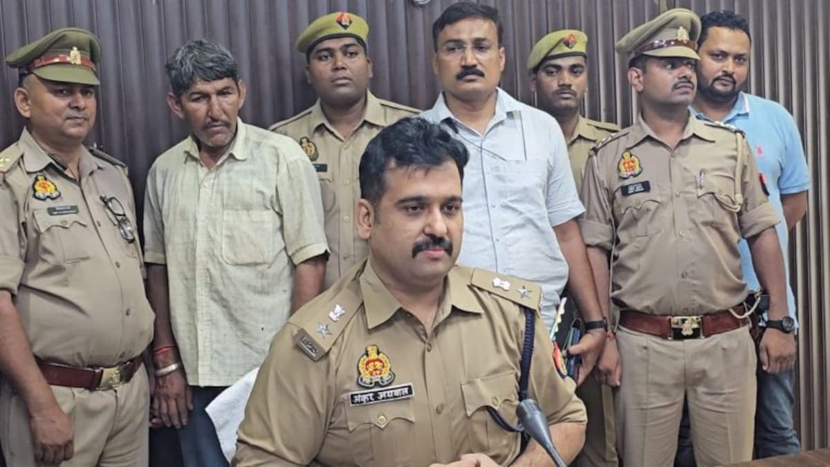 चंदौली: शराब तस्करी का ऐसा जुगाड़ देख पुलिस भी हैरान! पंजाब से बिहार ले जाने का था प्लान, ऐसे खुली पोल UP Tak