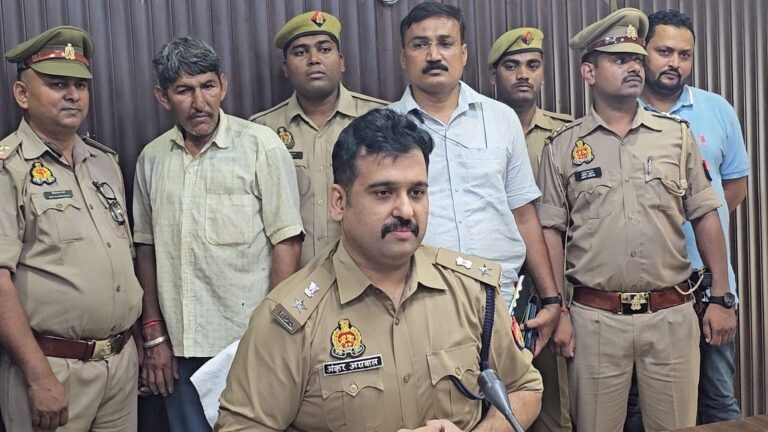 चंदौली: शराब तस्करी का ऐसा जुगाड़ देख पुलिस भी हैरान! पंजाब से बिहार ले जाने का था प्लान, ऐसे खुली पोल UP Tak