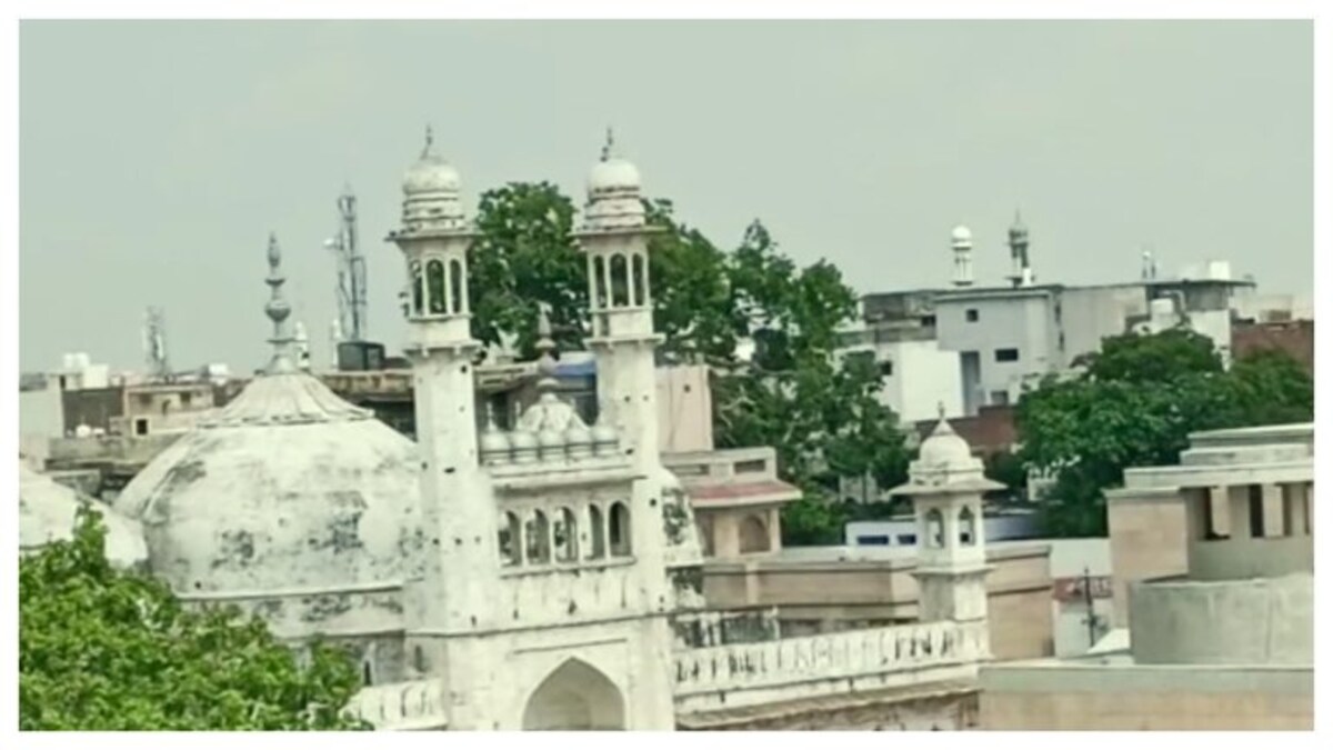 सुप्रीम कोर्ट ने ज्ञानवापी मामले में अपने पिछले आदेश में किया संशोधन, जानिए क्या बदलाव किया गया UP Tak