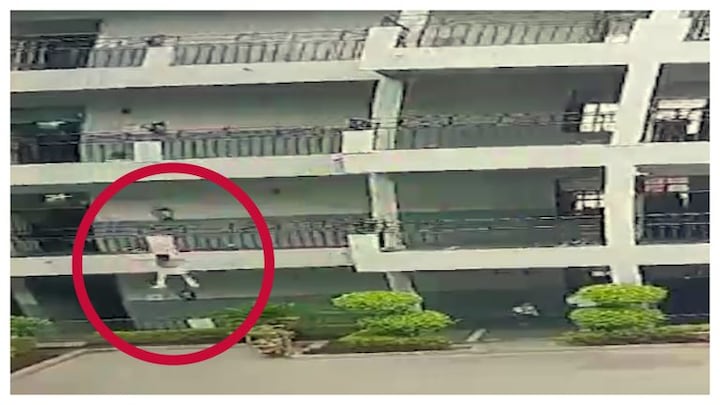 ‘क्रिश’ की नकल कर कानपुर में स्कूल की पहली मंजिल से कूद तीसरी क्लास का स्टू़डेंट हुआ घायल UP Tak