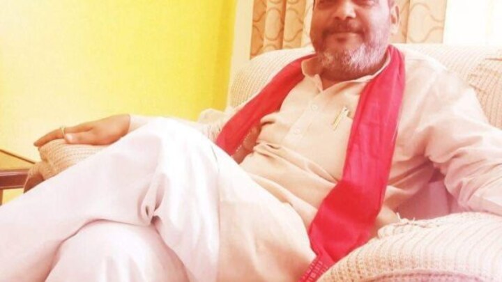 दस्यु सम्राट ददुआ के भाई और पूर्व सांसद बालकुमार ने कोर्ट में किया सरेंडर, व्यापारी से हड़पे थे 56 लाख UP Tak