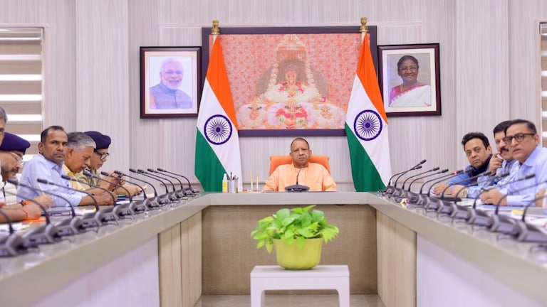 पीएम नरेंद्र मोदी ने ‘मन की बात’ में की तारीफ, तो सीएम योगी आदित्यनाथ ने दिया धन्यवाद UP Tak